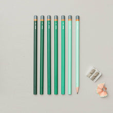 Load image into Gallery viewer, Green Gradient Sketching Pencils
