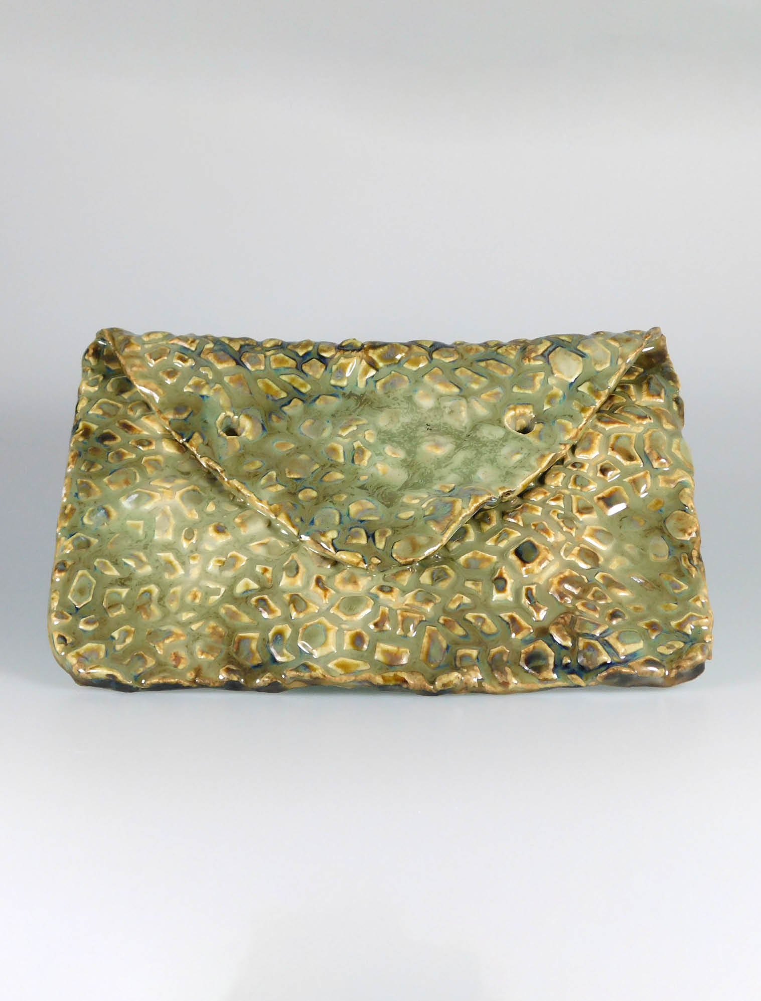 Clutch, Caroline Achaintre