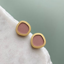 Load image into Gallery viewer, Circle Stud Earrings
